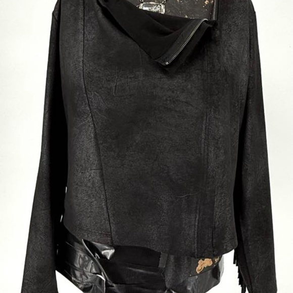 Shyanne Western Fringe Top - Picture 4 of 12